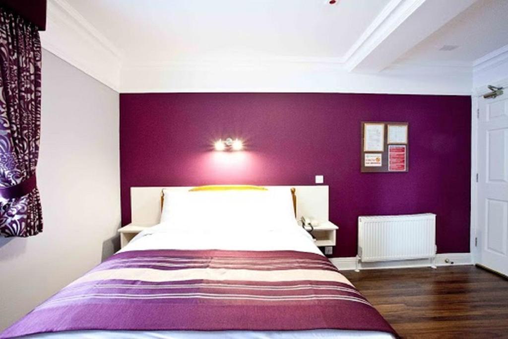 Hydro Hotel Lisdoonvarna Exterior photo